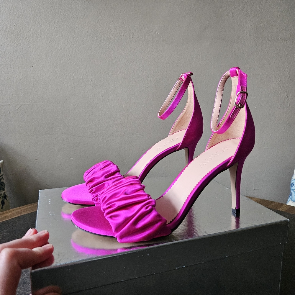 NWT J. Crew Collection Rylie ruched-strap heels in pink satin - Picture 4 of 17
